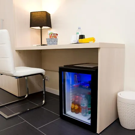 Πανσιόν Grey&white