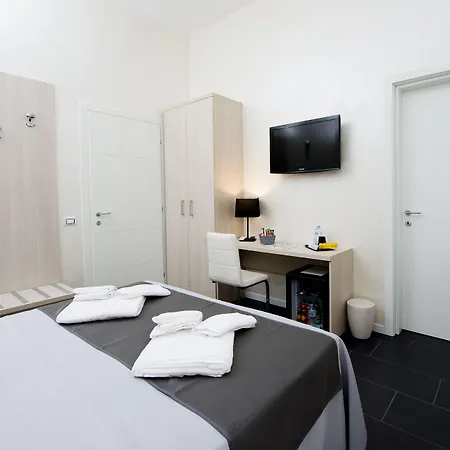 Grey&white بيت ضيافة روما