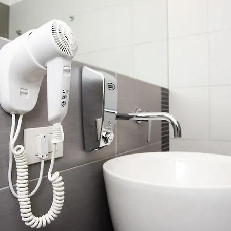 בית הארחה Grey&white 4*