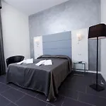 Guest house Grey&White