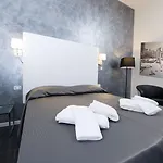 Grey&White 4*