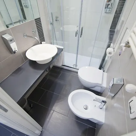 Grey&white Affittacamere 4*