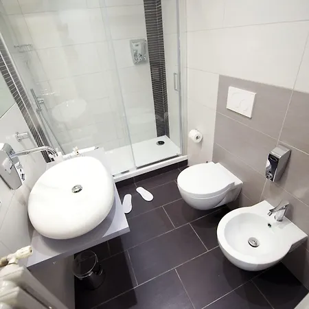 Grey&white 4*